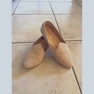 Birdies Heron Flats in Beige Suede US 6.5